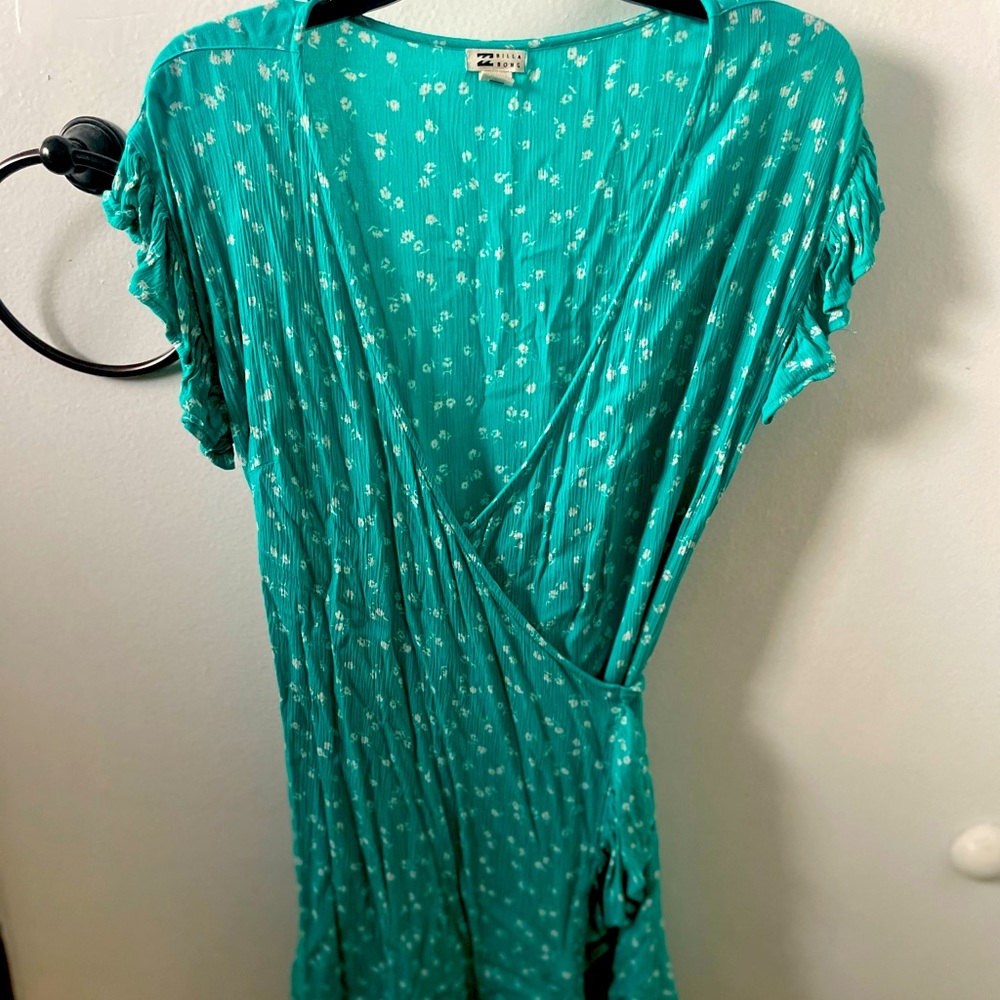 Billabong ruffle wrap dress